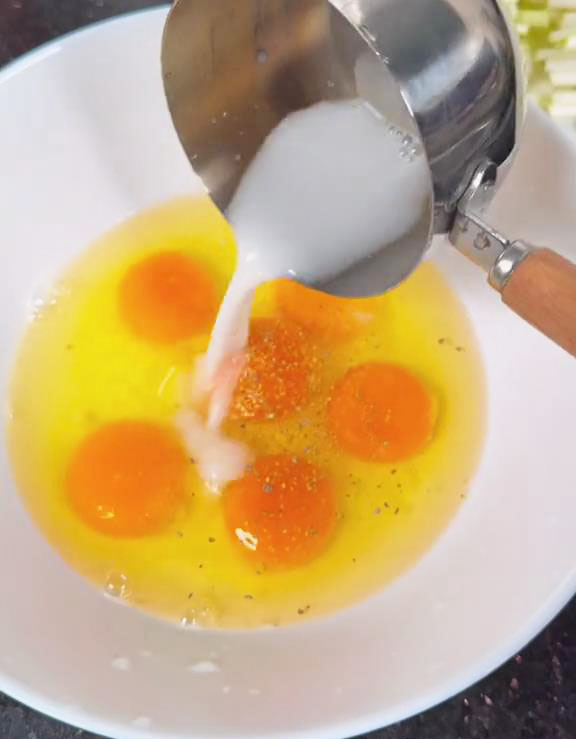 Add 2 tablespoons of cornstarch slurry