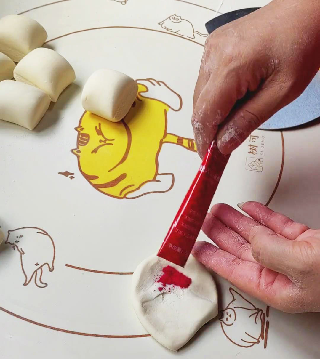 Take 1 gram of pink food dye powder or pink beetroot juice and mix it into one portion of dough to create a pink-colored dough