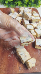 Cranberry Snowflake Crisps 2