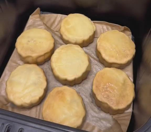 flip the mooncakes over