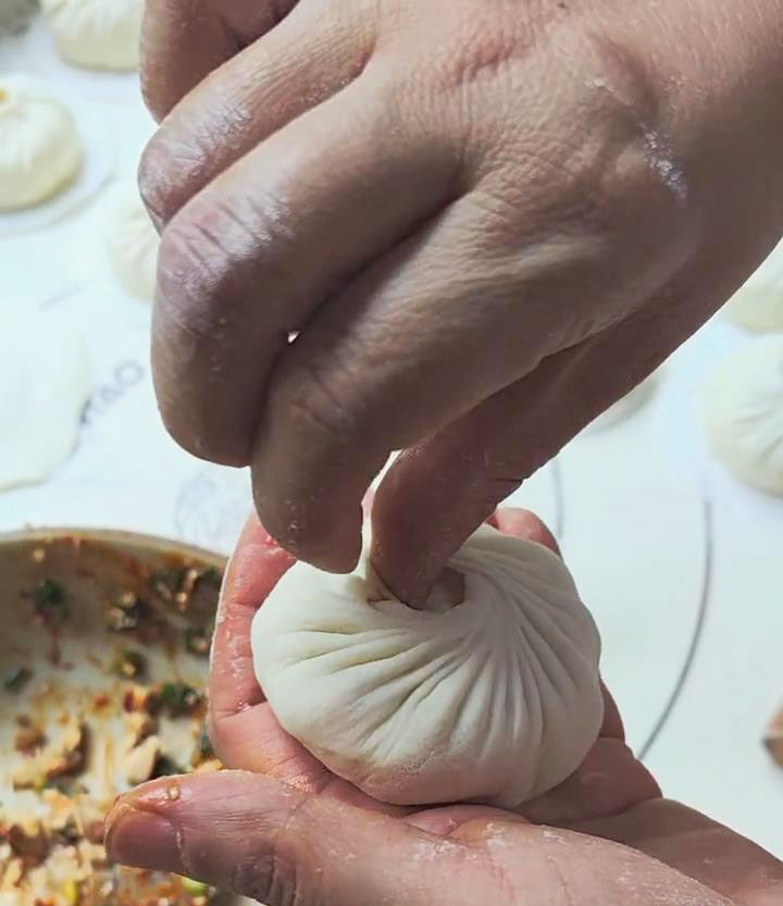 overlap the edges of the dough at the opening