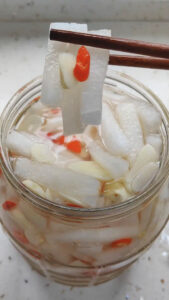 Chinese Pickled Daikon2