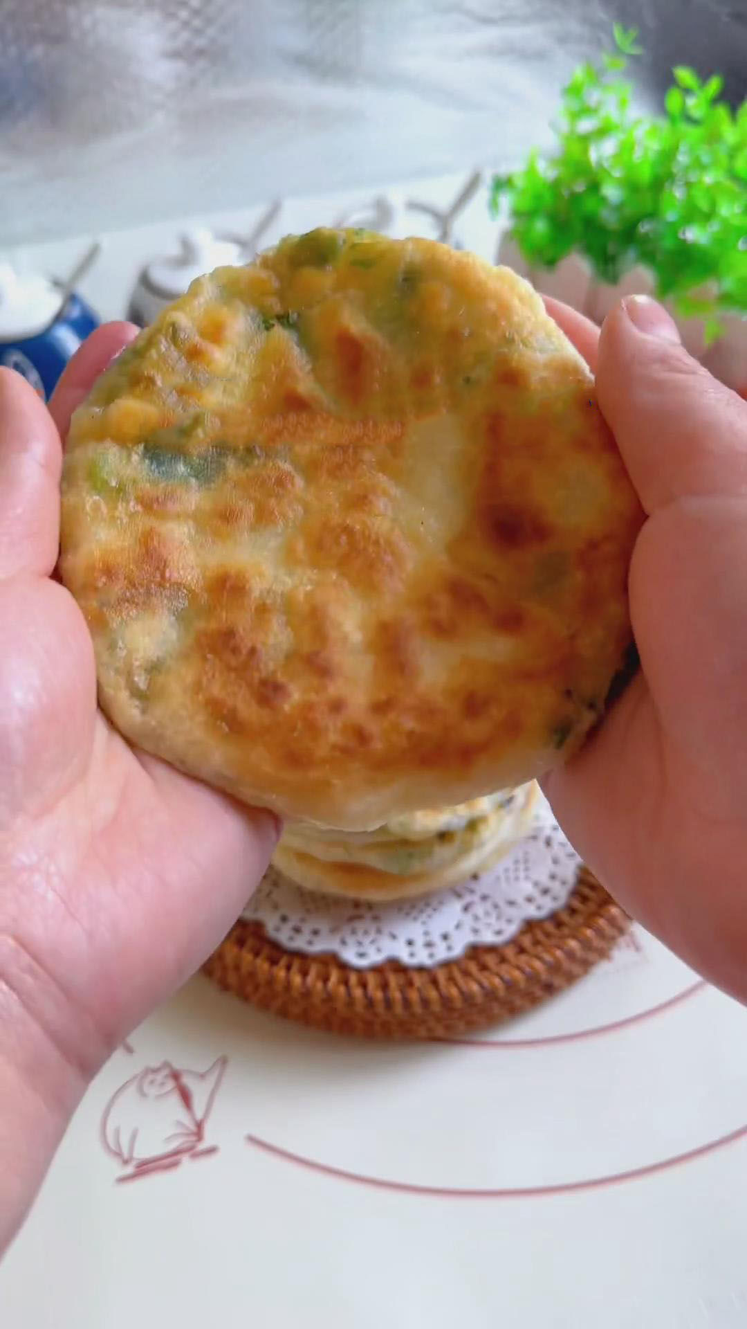 Pan Fried Chive Buns (2)