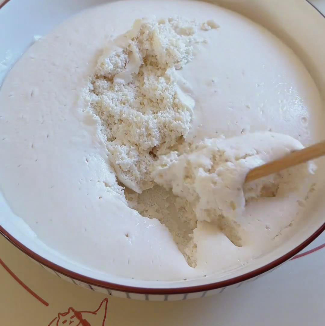 The batter will have many bubbles after proofing