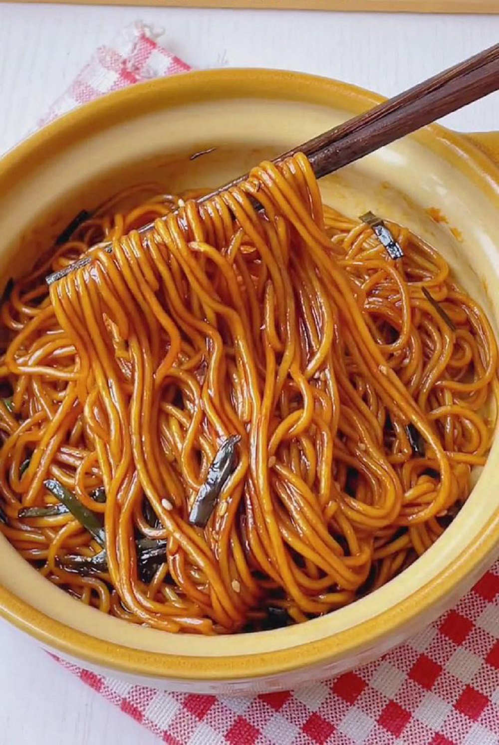 Scallion Oil Noodles (1)