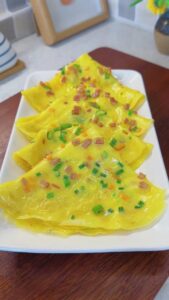 scallion crepe with eggs (1)