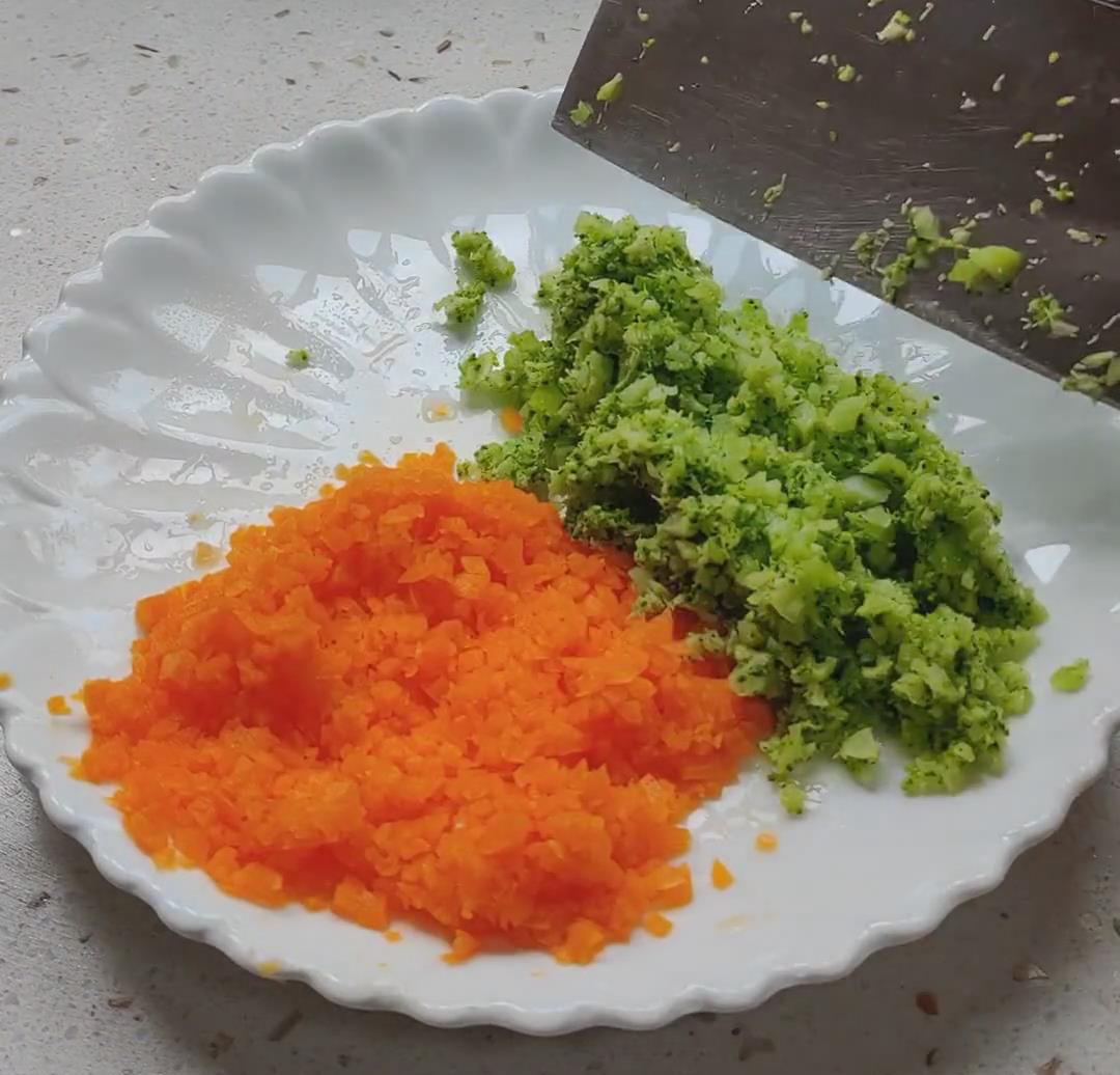 chop finely along with the ham sausage