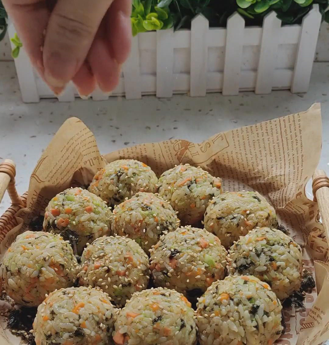 sprinkle with white sesame seeds