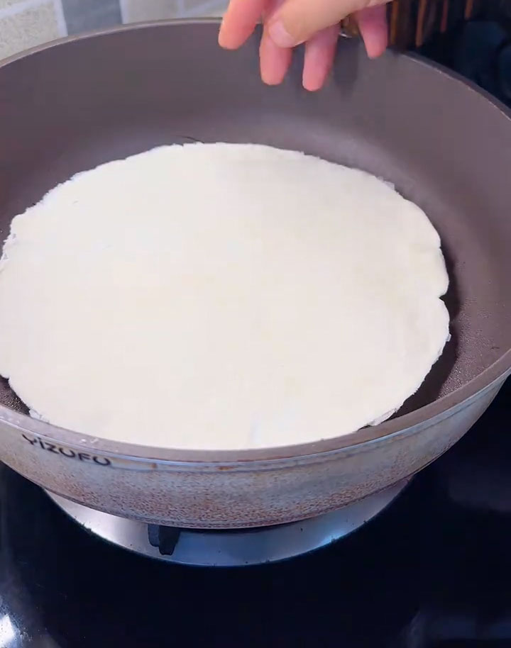 Add the shou zhua bing