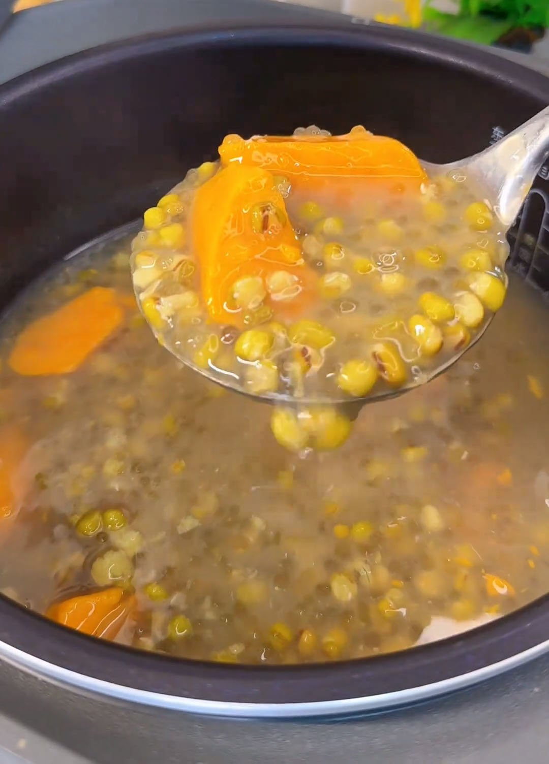 Green Bean Sweet Potato Soup (1) Green Bean Sweet Potato Soup (1)