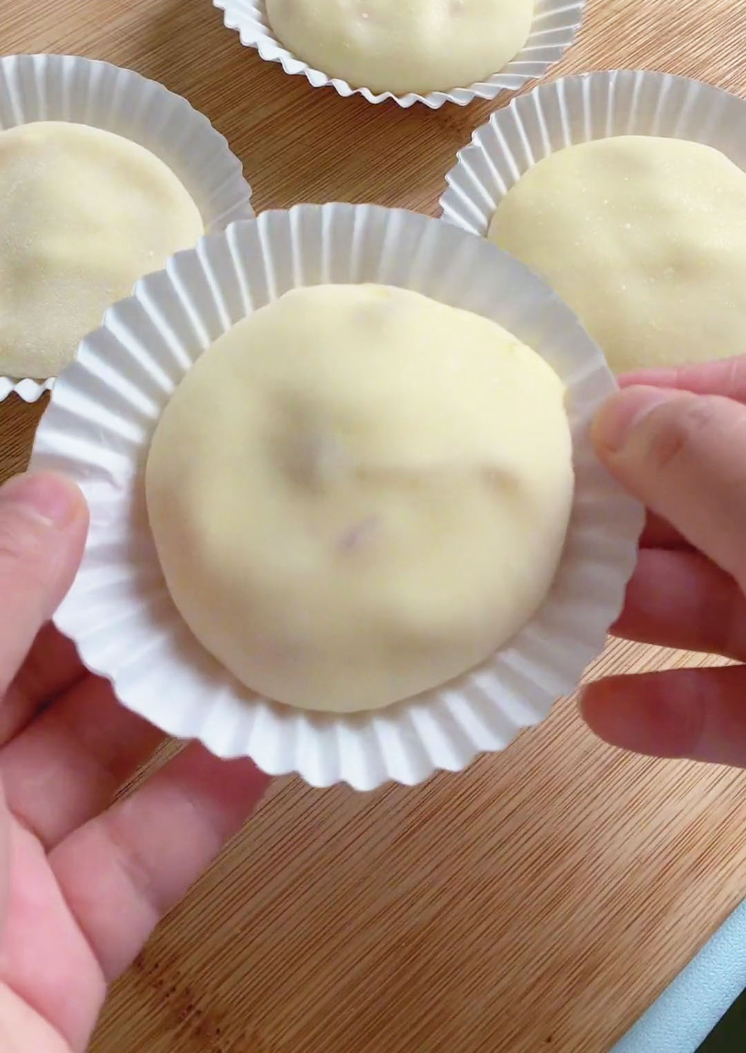 Mango Pomelo Sago Mochi (1)