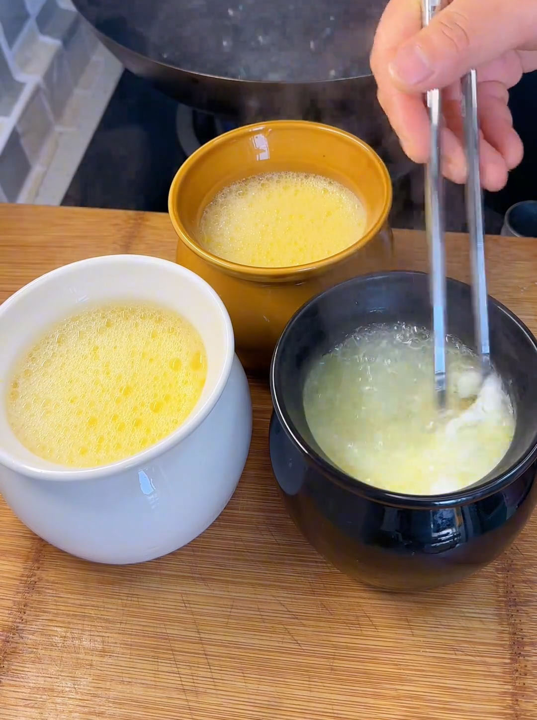 Quickly stir the mixture so the eggs and water fully combine Quickly stir the mixture so the eggs and water fully combine