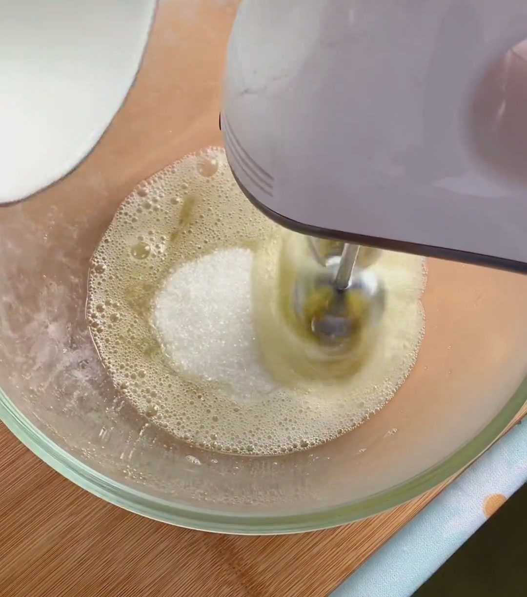 add the 30g of granulated sugar