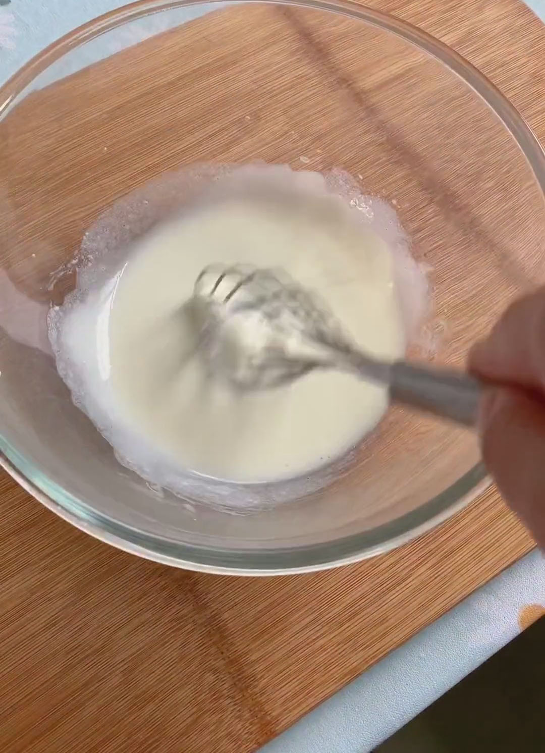 whisk together the 40g corn oil and 40g whole milk