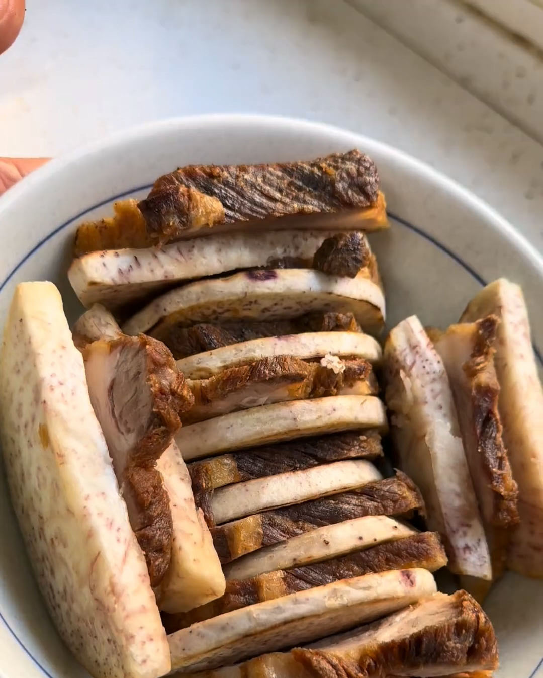 Arrange the pork belly and taro