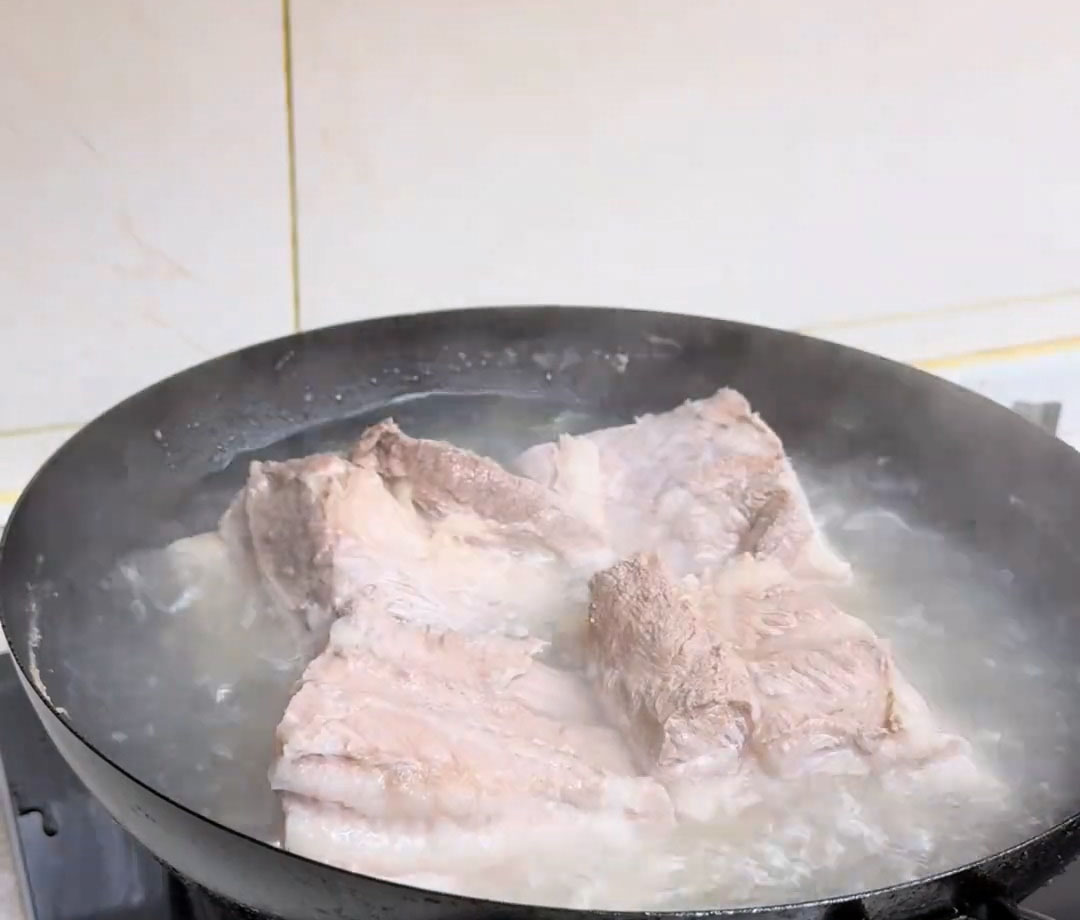 Boil the Pork Belly