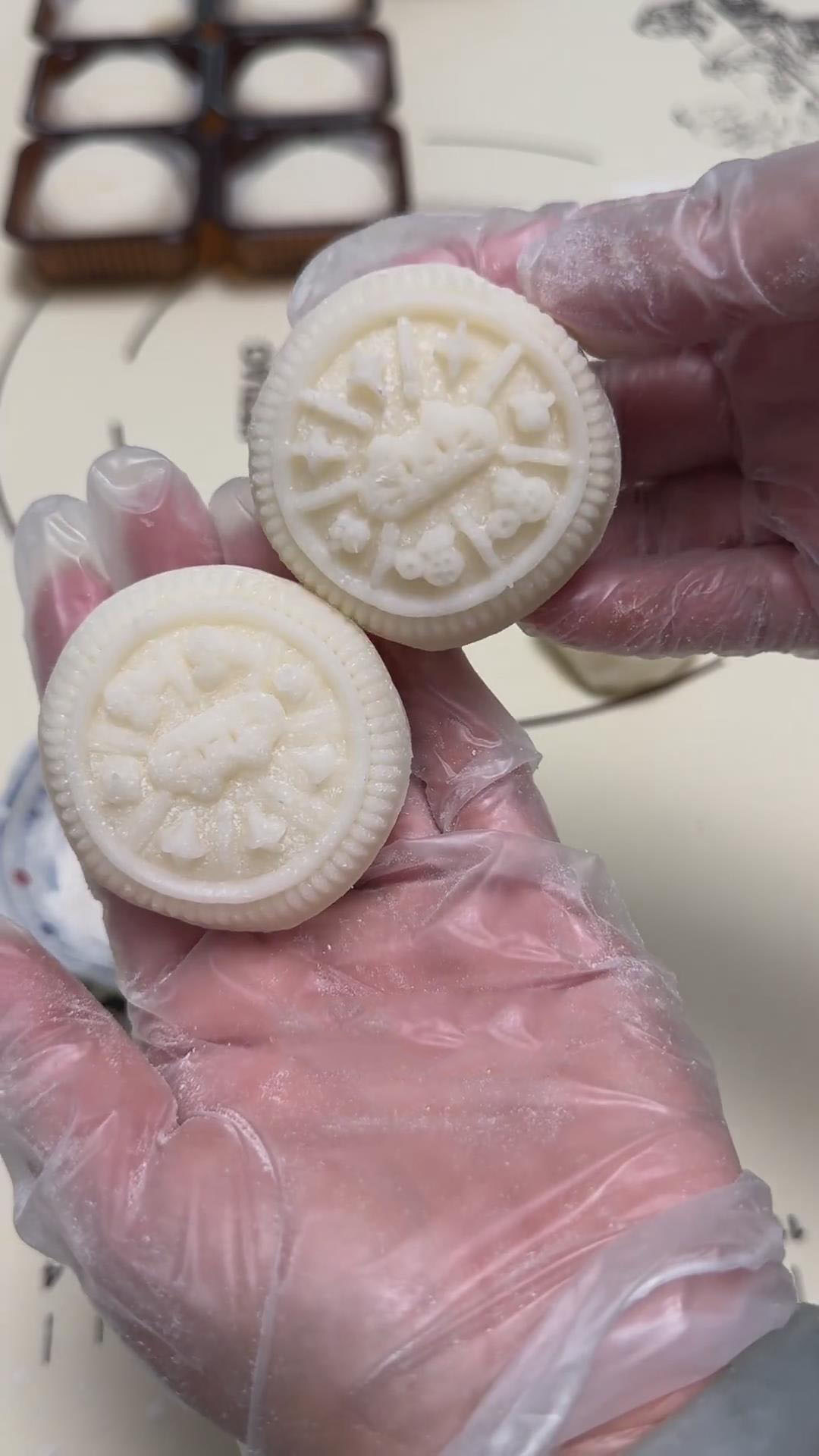 Durian Snow Skin Mooncakes (1)