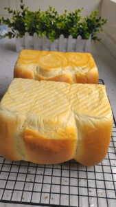 Hokkaido Milk Bread (2)