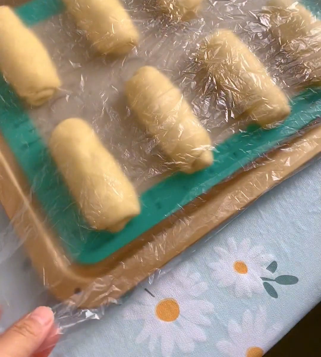 Place on the prepared baking tray