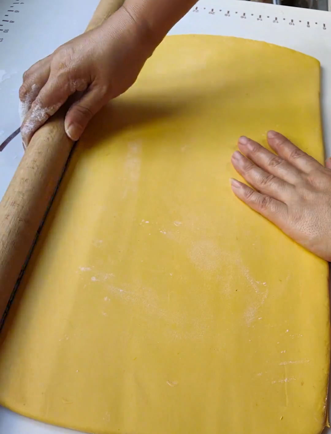 Roll the dough out evenly to about 0.5 cm thickness