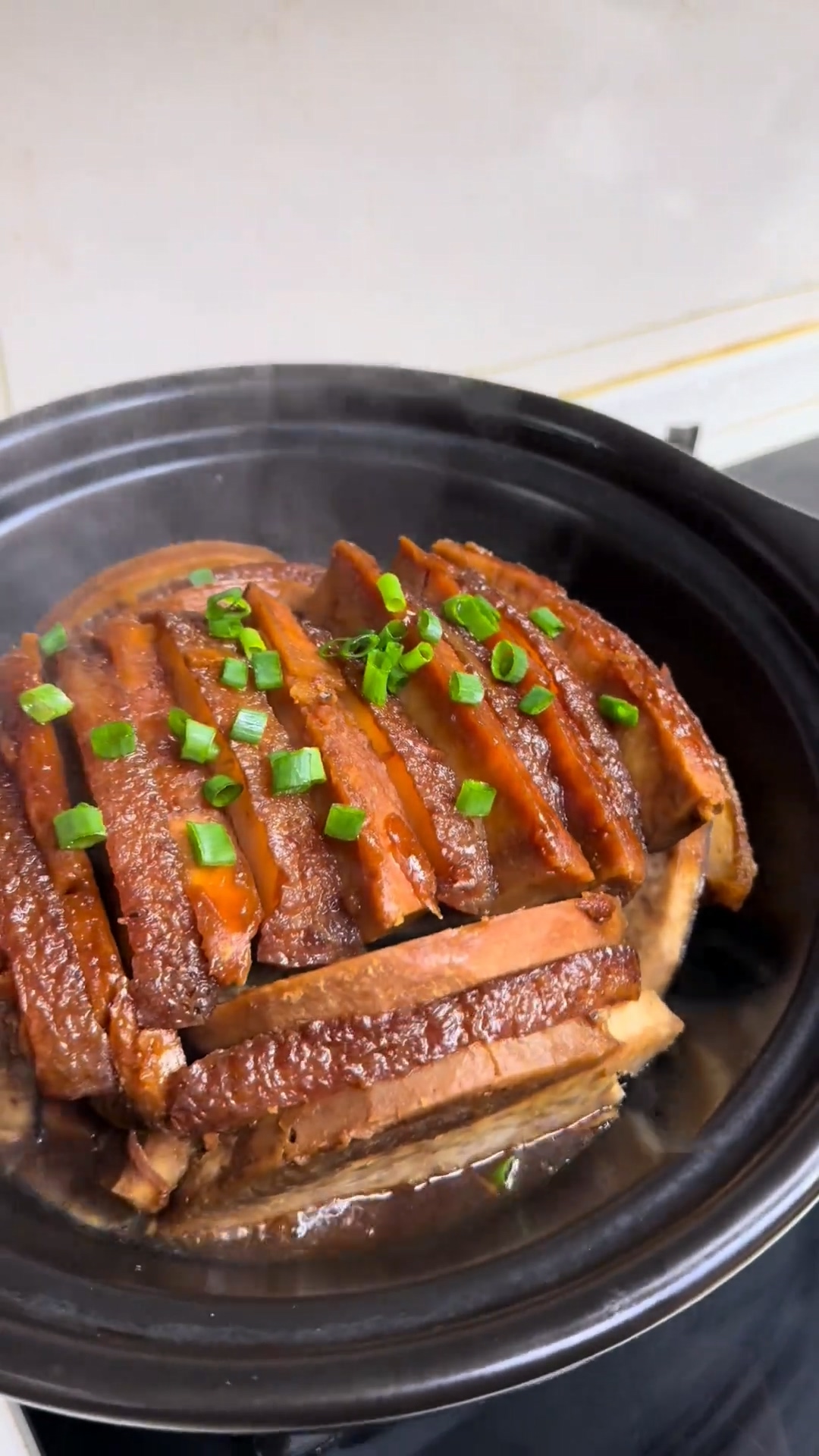 Steamed Pork Belly with Taro (1)
