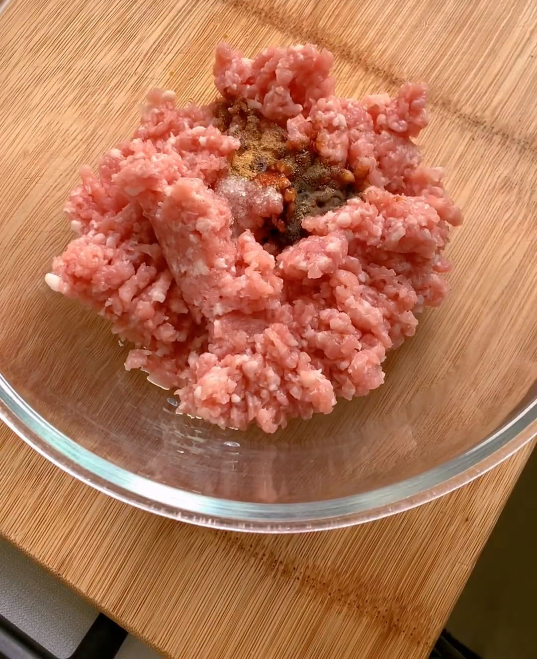 Stir in one direction with chopsticks until evenly combined Stir in one direction with chopsticks until evenly combined