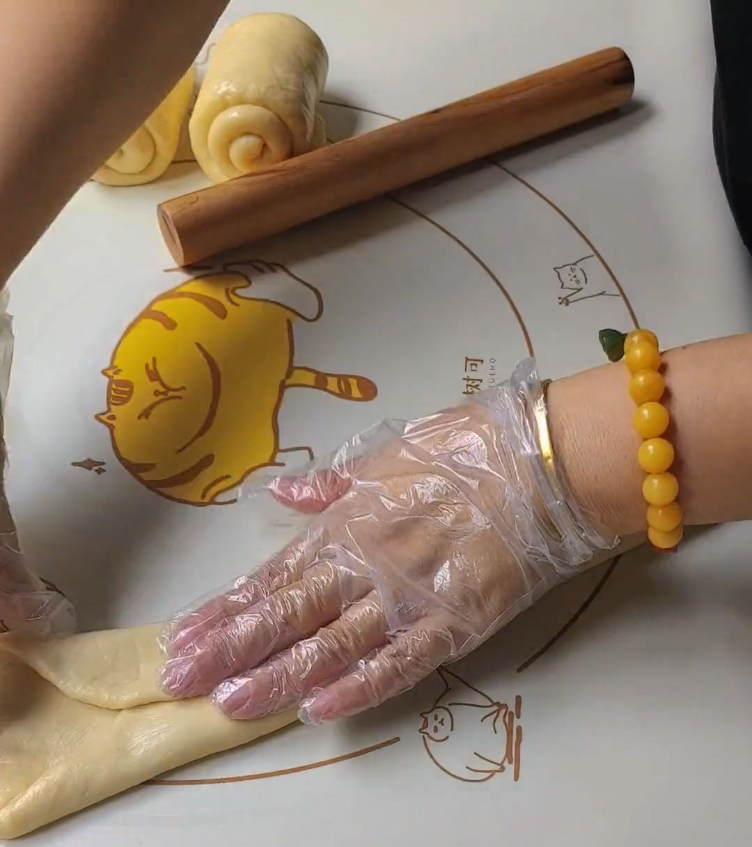 fold the sides inward