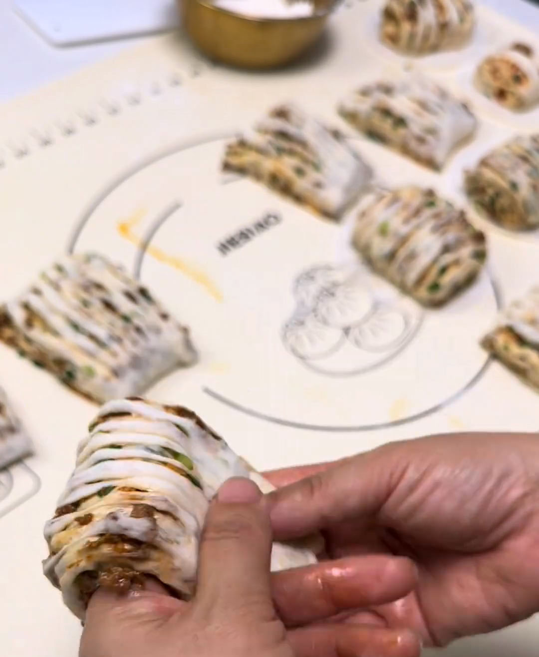 gently stretch and twist into a flower shape1