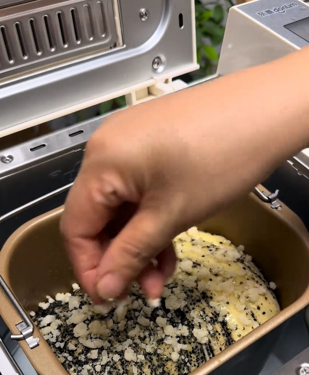 sprinkle the prepared crumble topping over the top