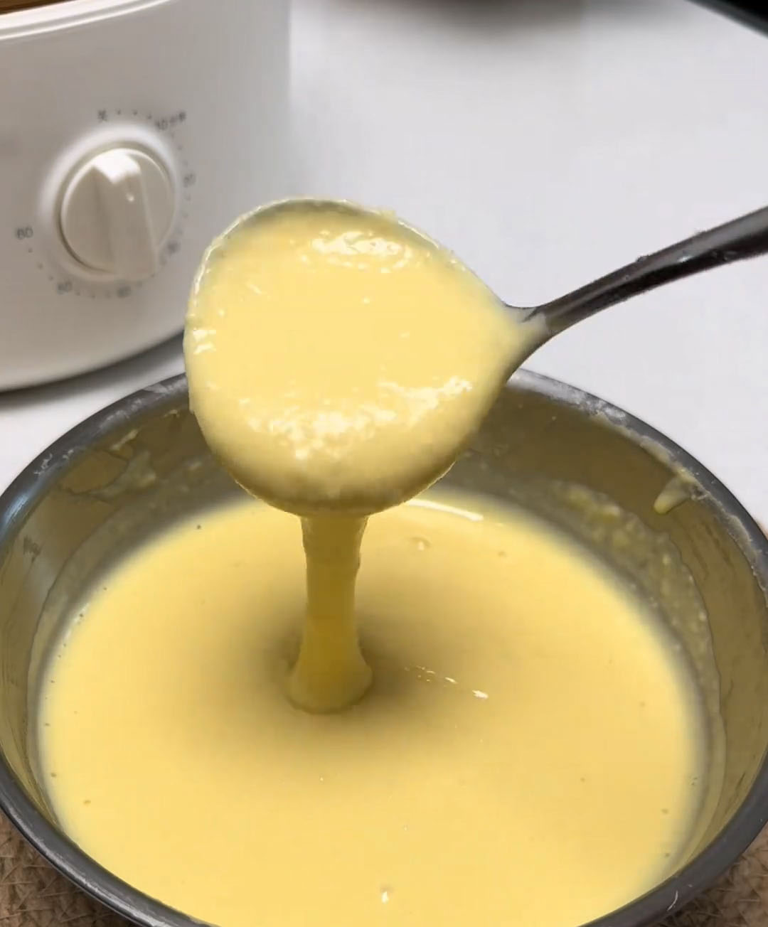 stir until you have a smooth batter with no dry flour pockets